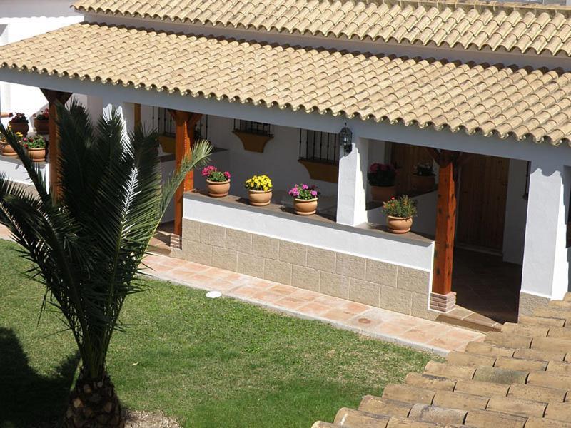 Hostal Las Acacias Los Canos De Meca Exterior photo