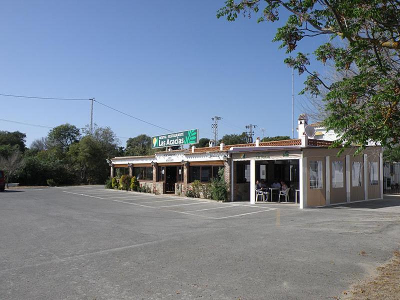 Hostal Las Acacias Los Canos De Meca Exterior photo